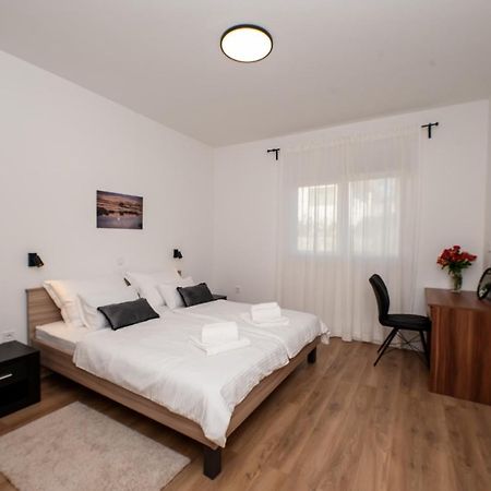 Villa Sportiva Zadar With Private Heated Pool Ngoại thất bức ảnh