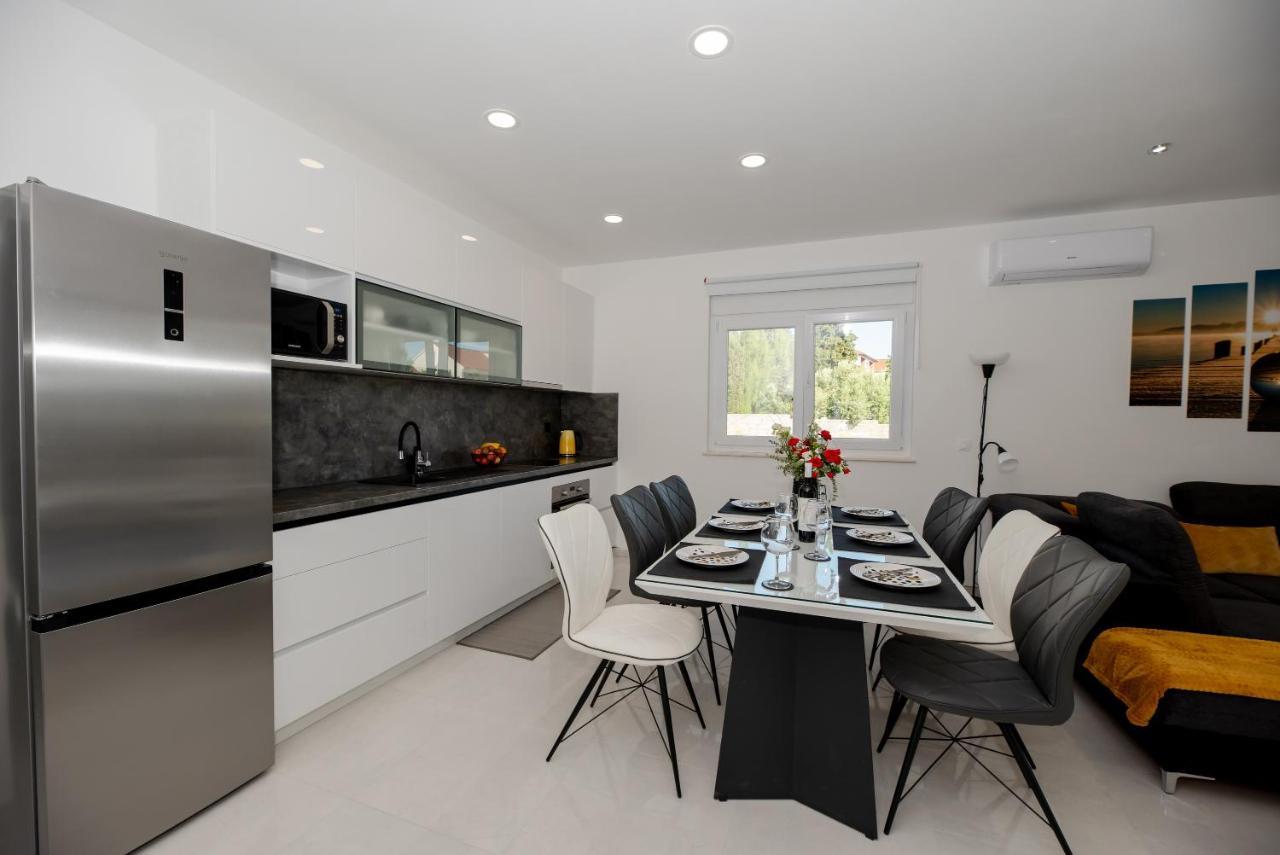 Villa Sportiva Zadar With Private Heated Pool Ngoại thất bức ảnh