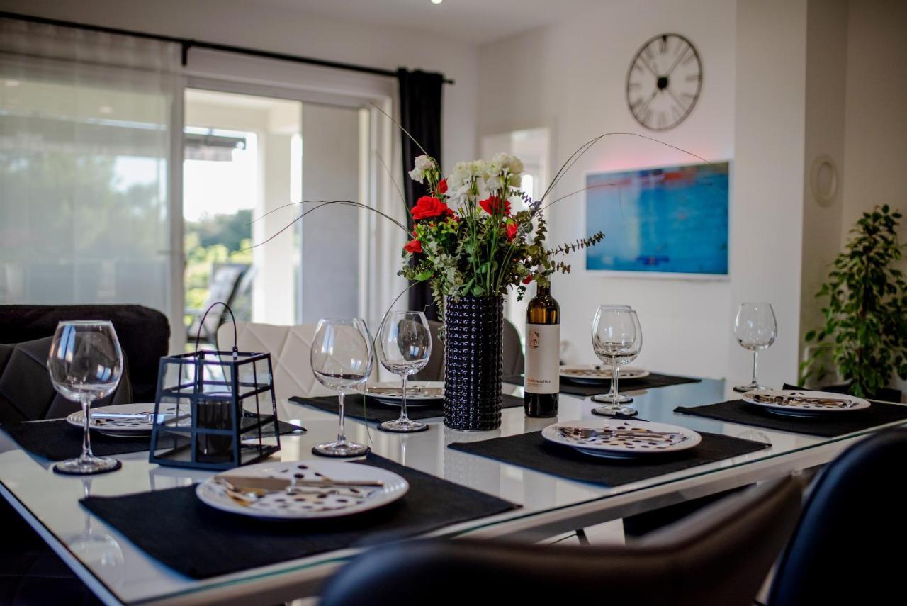 Villa Sportiva Zadar With Private Heated Pool Ngoại thất bức ảnh