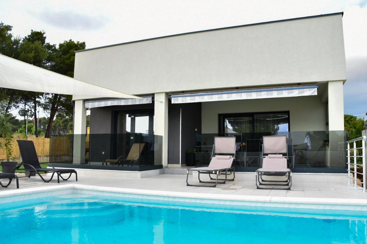 Villa Sportiva Zadar With Private Heated Pool Ngoại thất bức ảnh